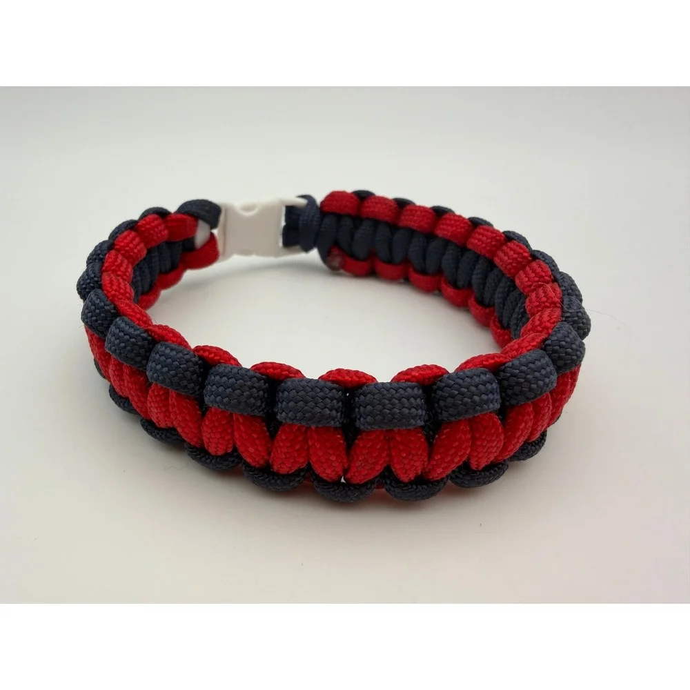 MLB St Louis Cardinals Paracord Survival Bracelet Red Navy Blue Logo Buckle Q021
